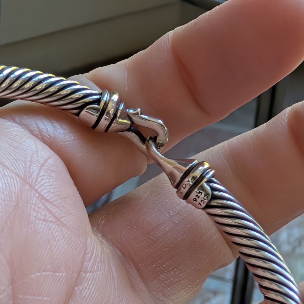 David Yurman Buckle Bracelet - Picture 6 of 7